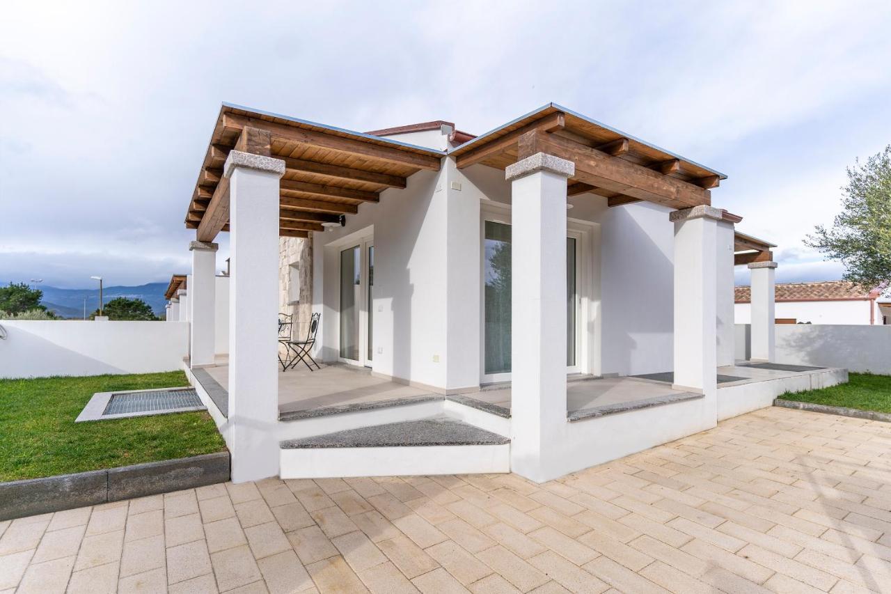 Villa Elena - Affitti Brevi Italia Àrbatax Dış mekan fotoğraf